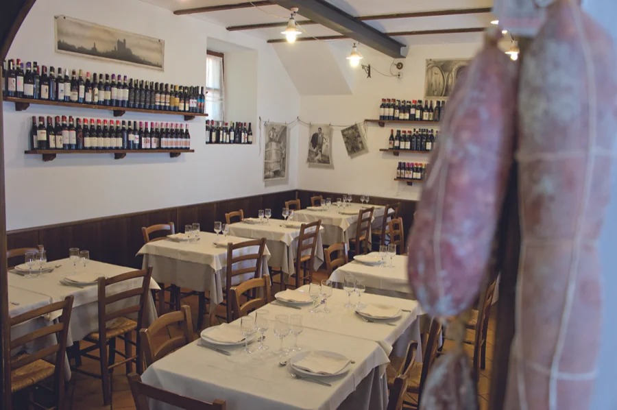 TRATTORIA DEI BARCAU VERDUNO .jpg