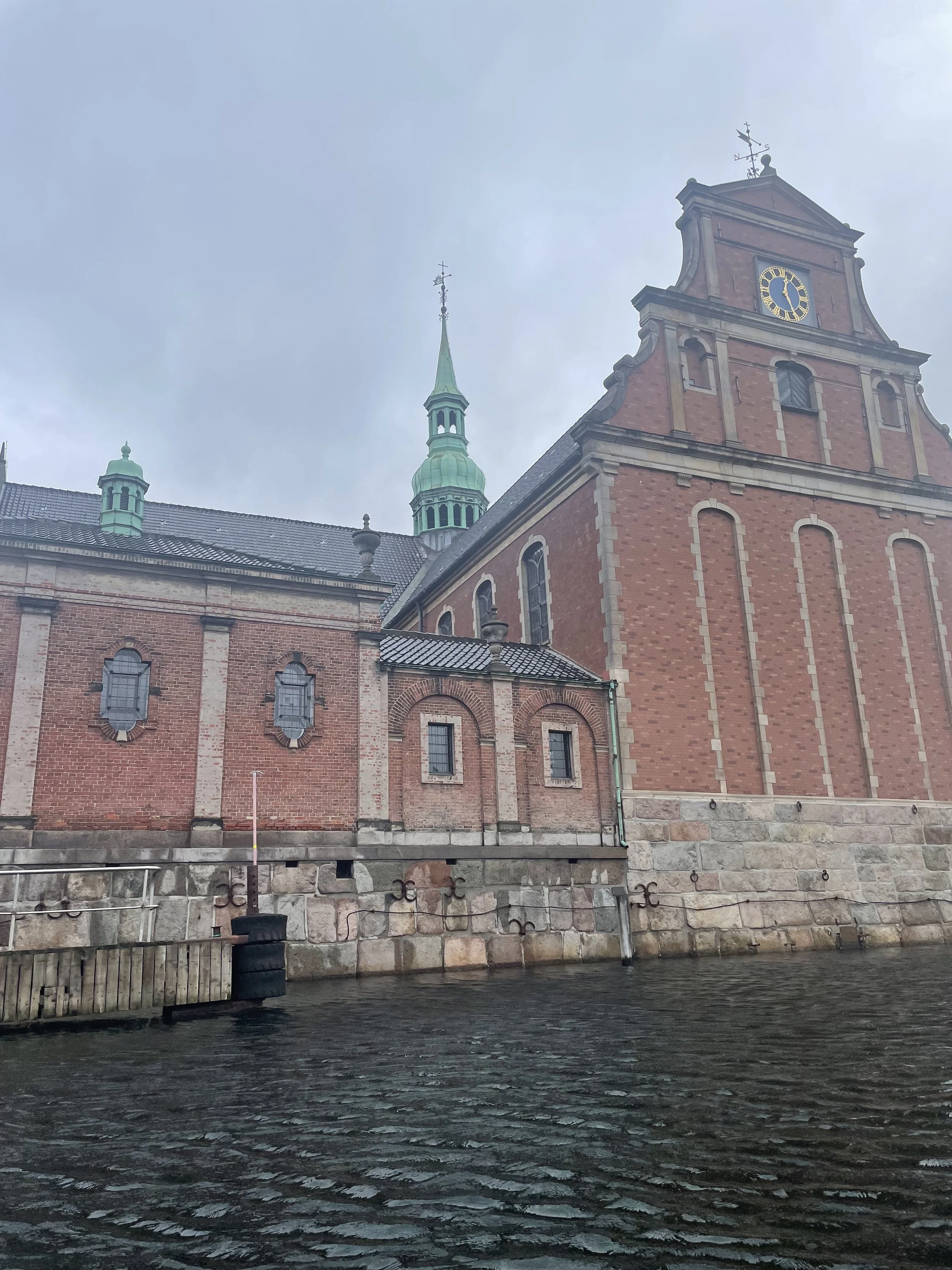 Canal Tour 4.jpg