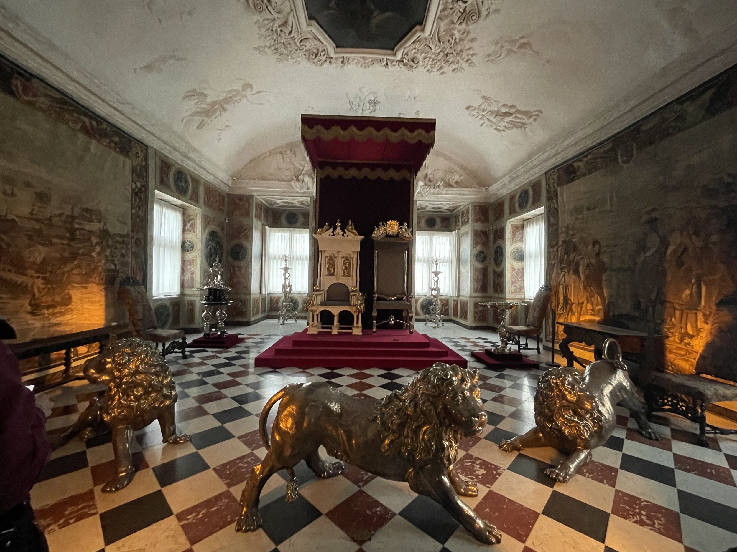 Rosenborg Room 3.jpg