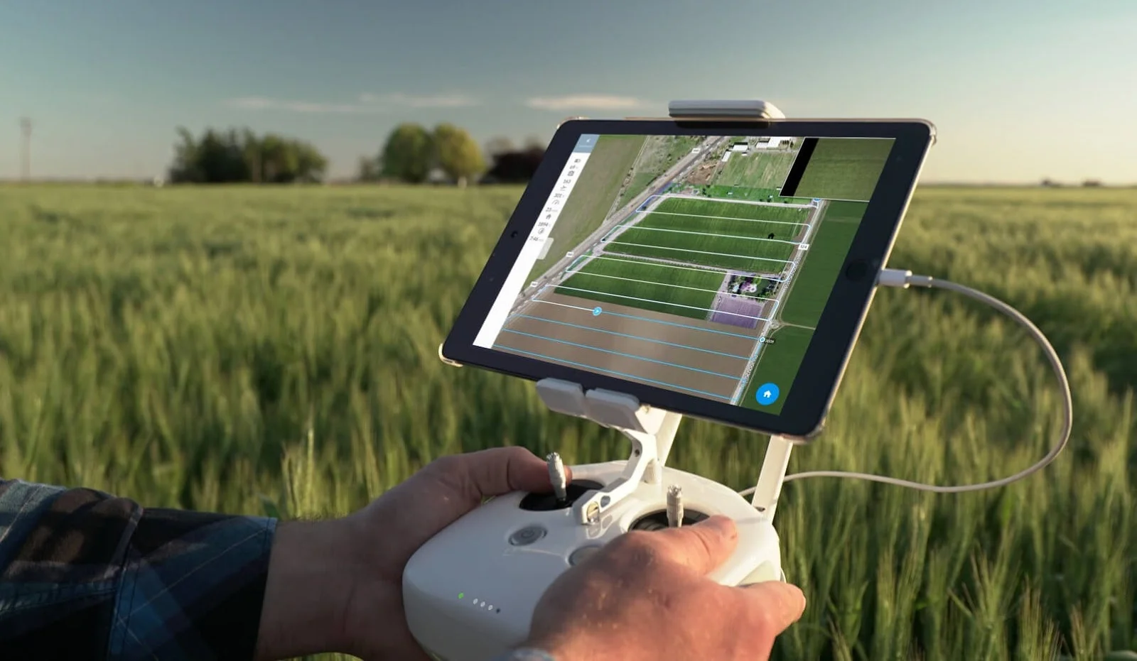 IL FUTURO DELL'AGRICOLTURA E' NEI DRONI