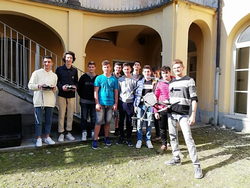 droni piemonte cuneo pilotaggio droni scuola lgs droni.jpeg