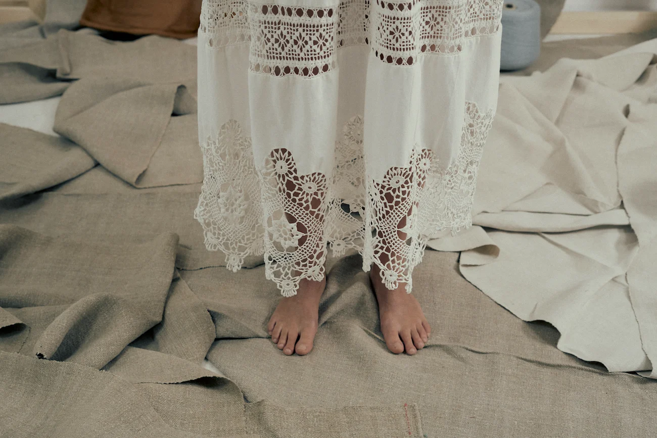 LANA - SIBERIE -vneck-dress-bottom.jpg