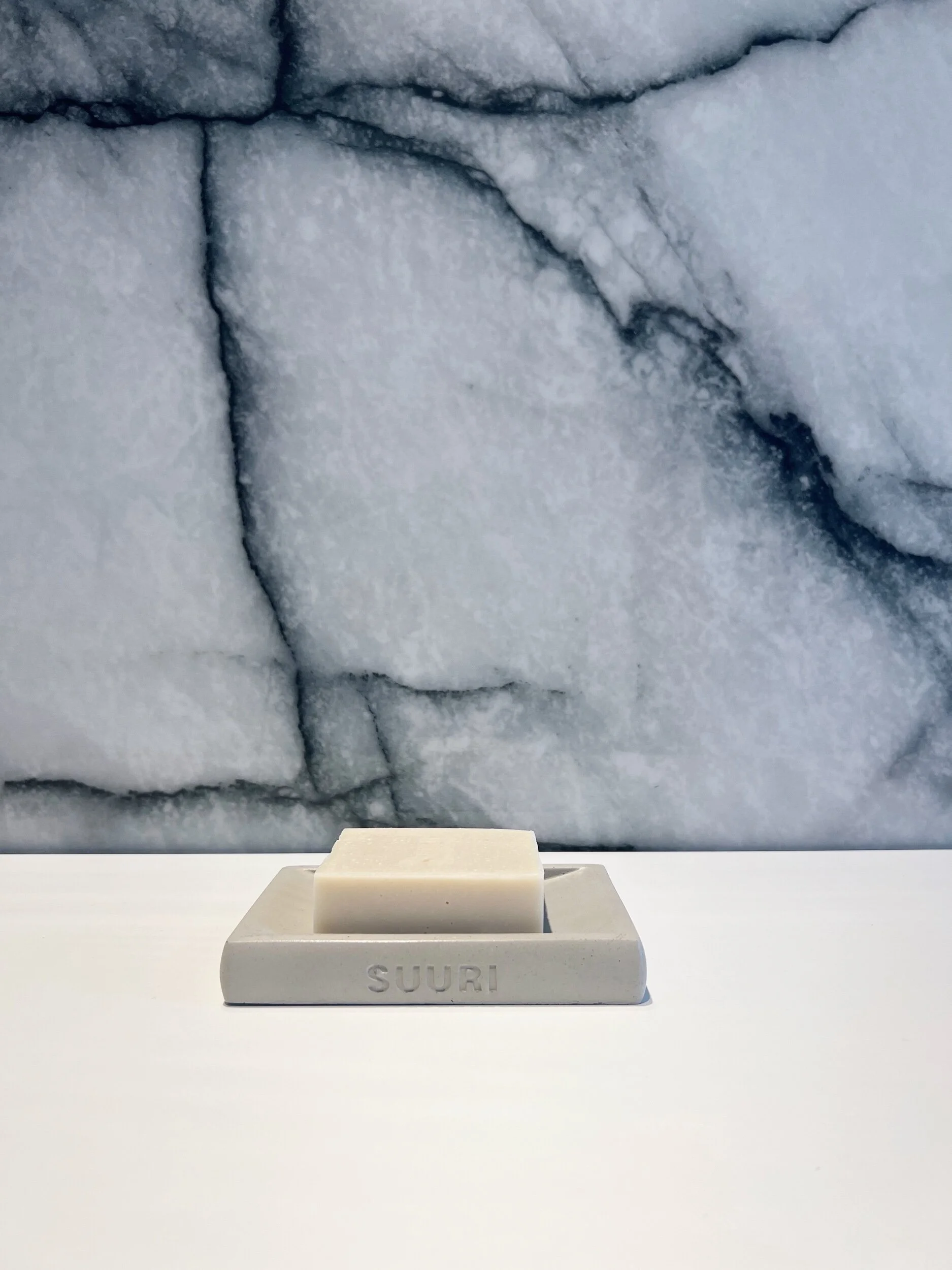 26223B66-E3A9-4EB6-9D36-8F844DCE82A1