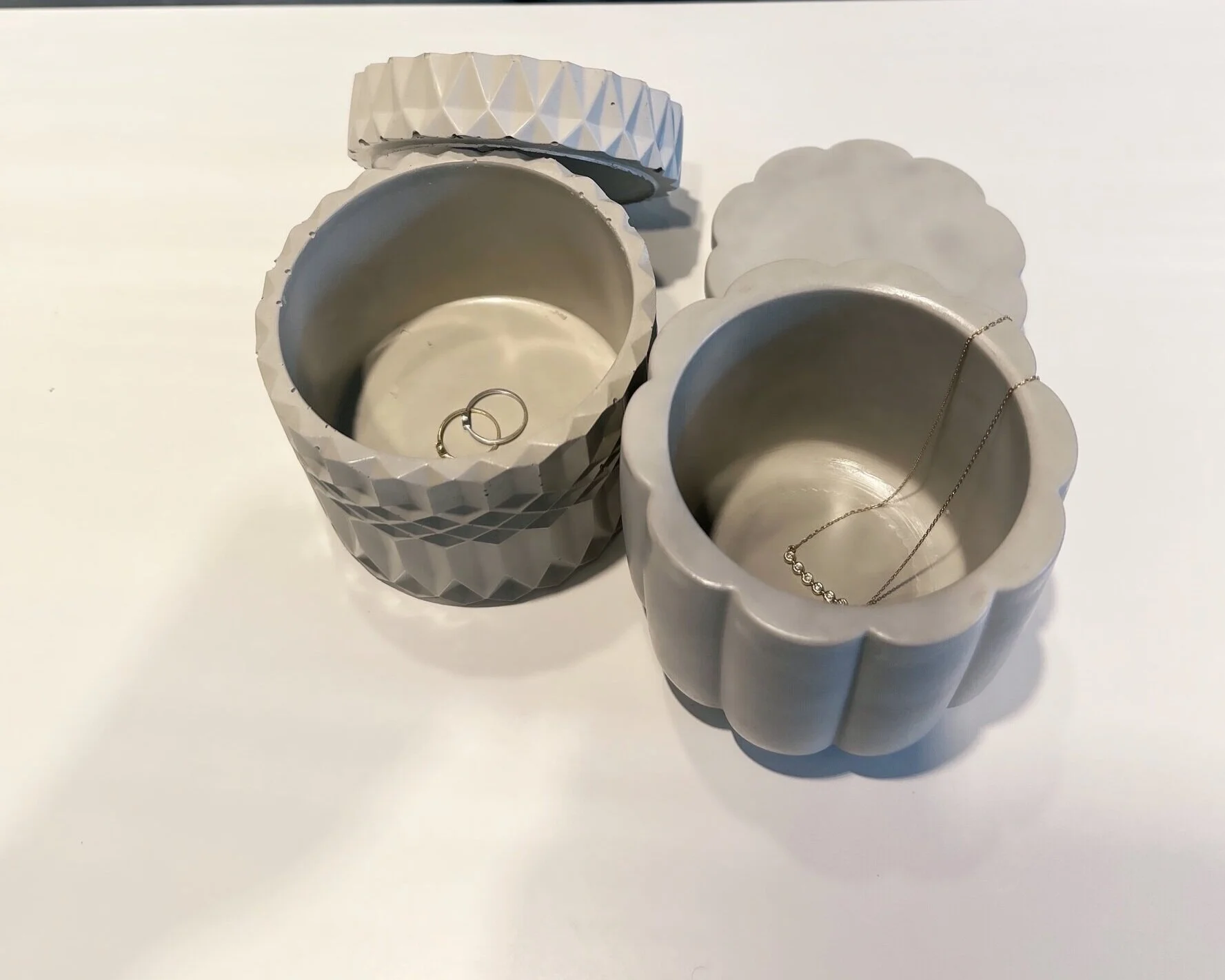 F9D12F01-6634-4D6A-BC37-87CB73436F67