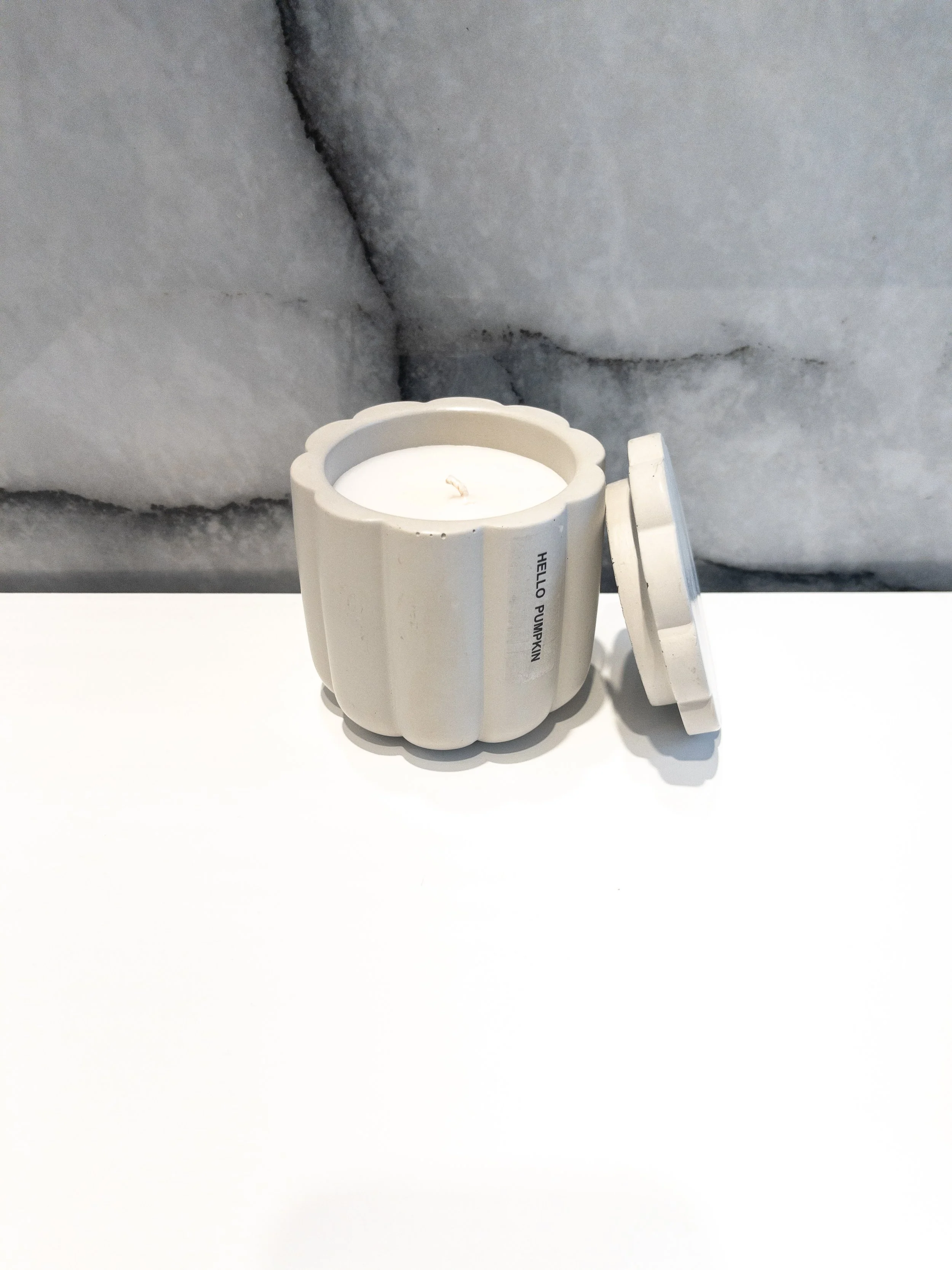 Hello Pumpkin Soy Wax Candle lid.JPG