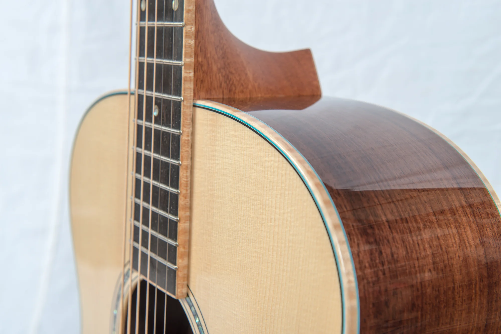 Curly Maple Binding