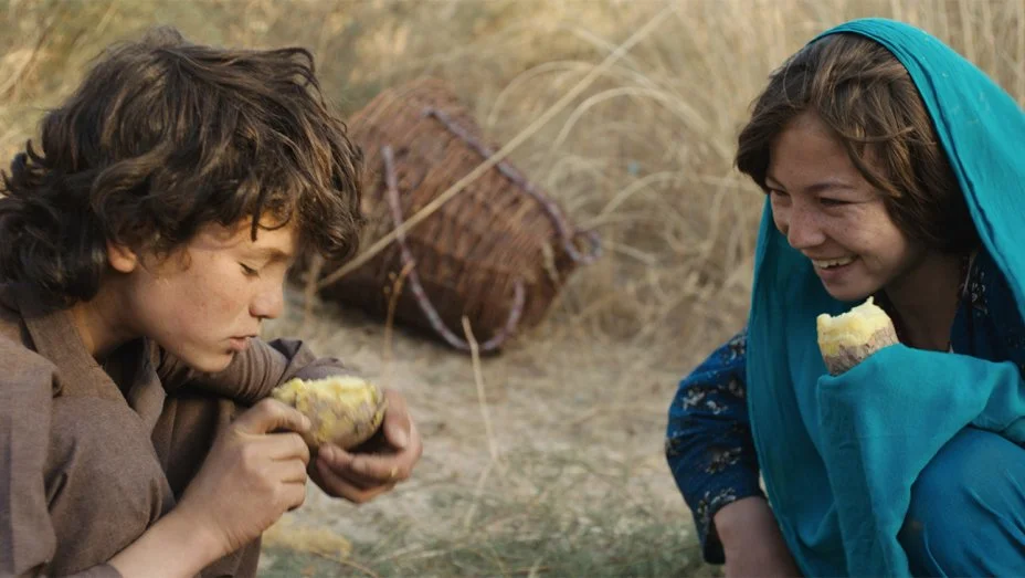 Wolf & Sheep [+short Mai]