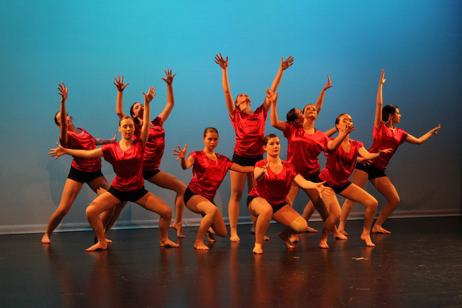 Pirouette Dance Studio logo