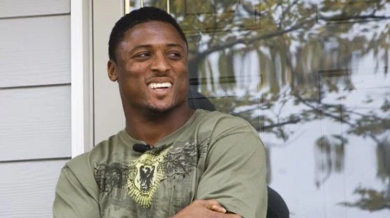 Warrick Dunn, 44, Helping Single Parents One House At A Time