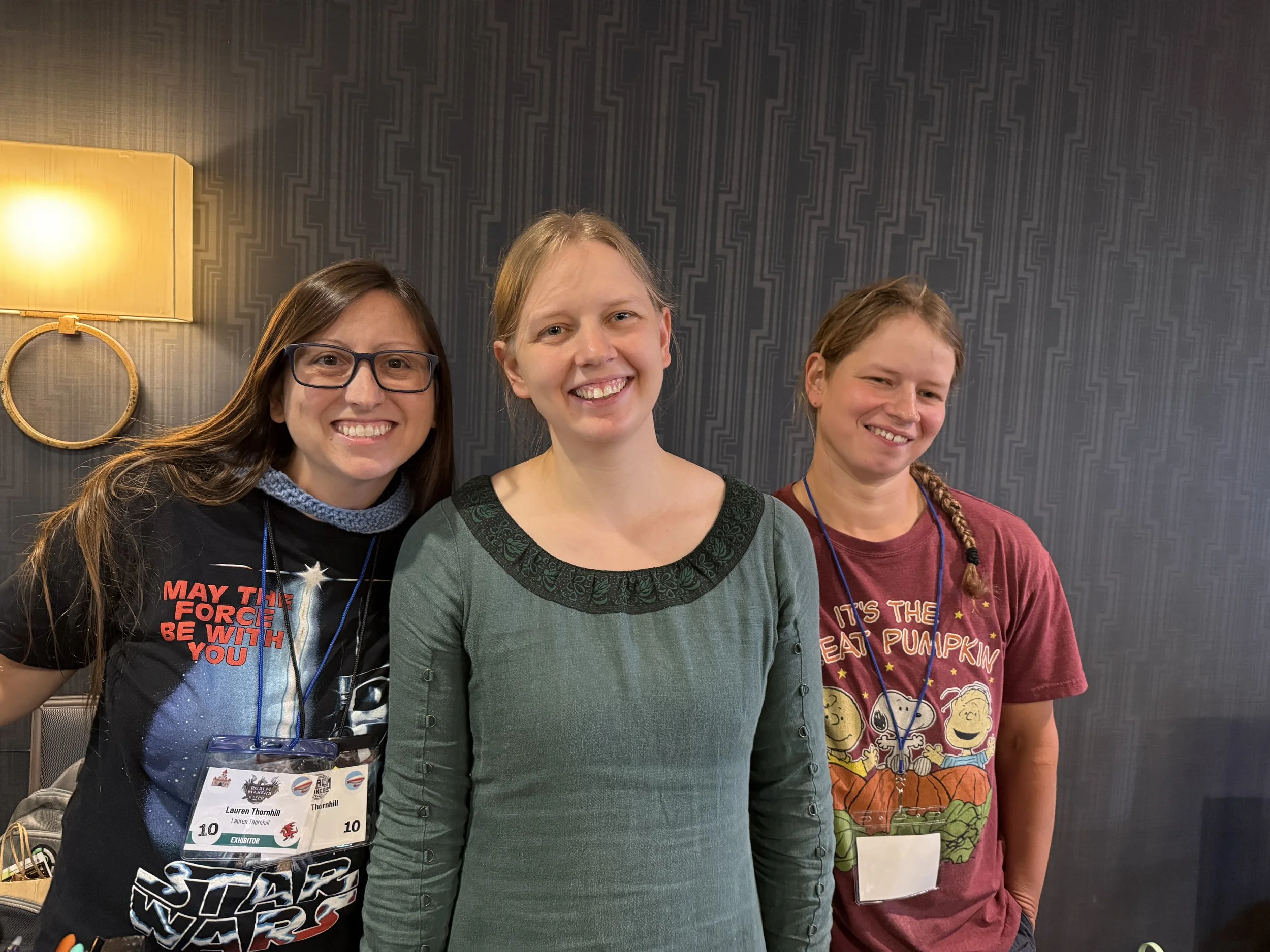 LaurenThornhill-and sisters.JPG