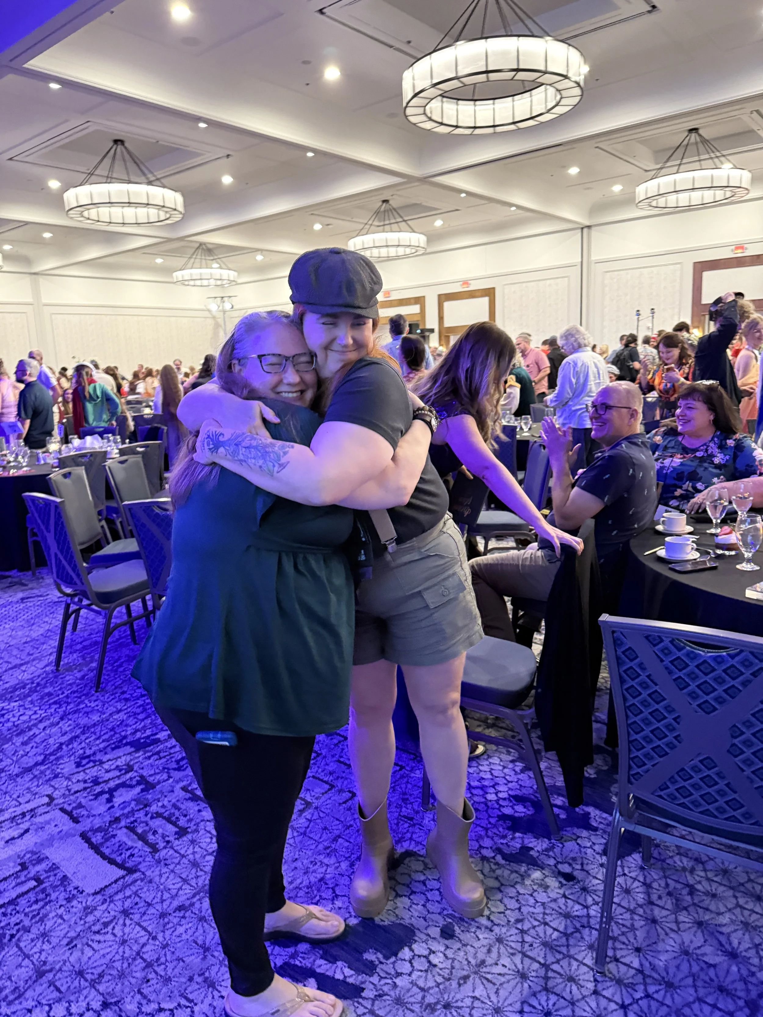 Lewellen-hug-Foley.JPG