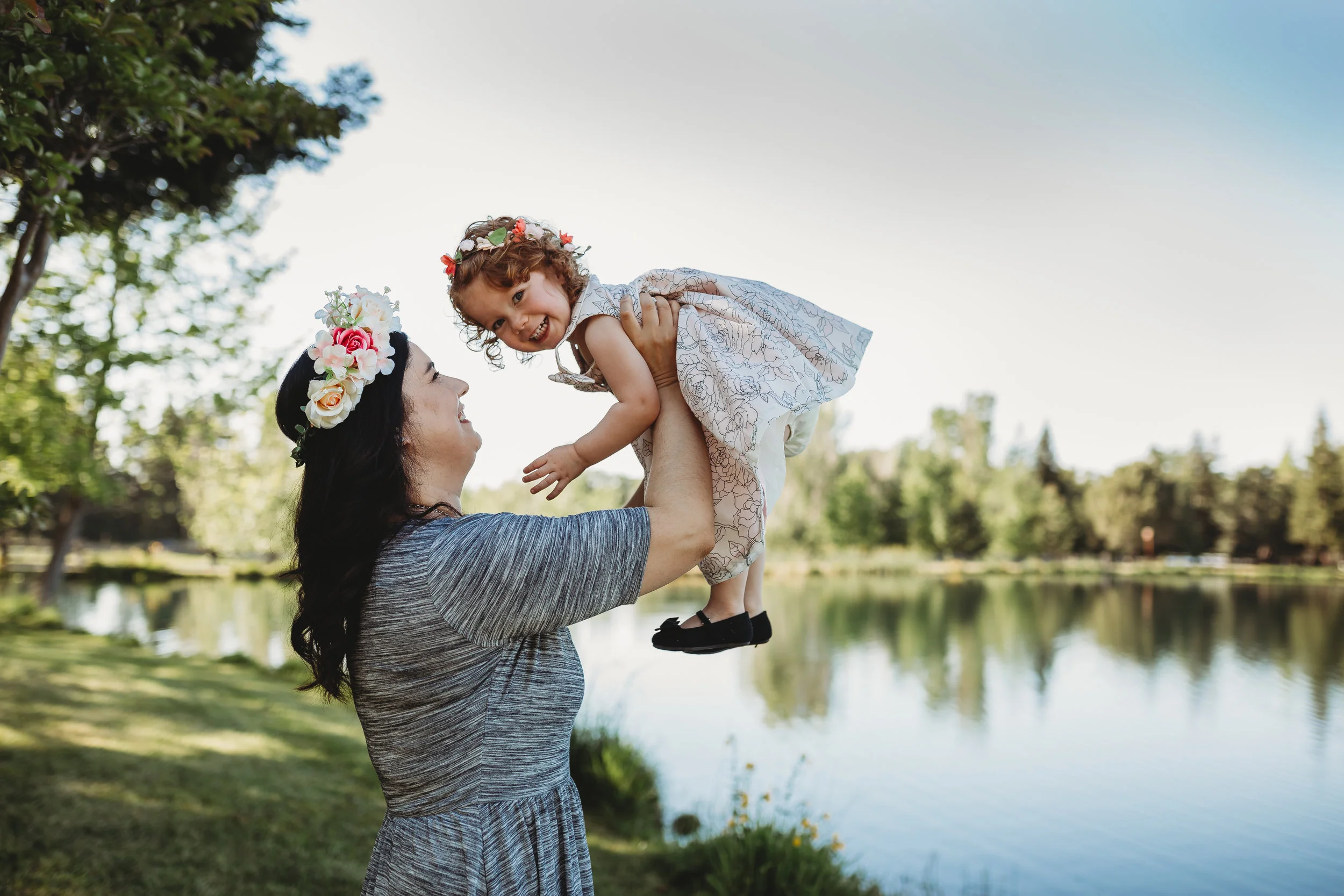 Roxanne Motherhood Mini