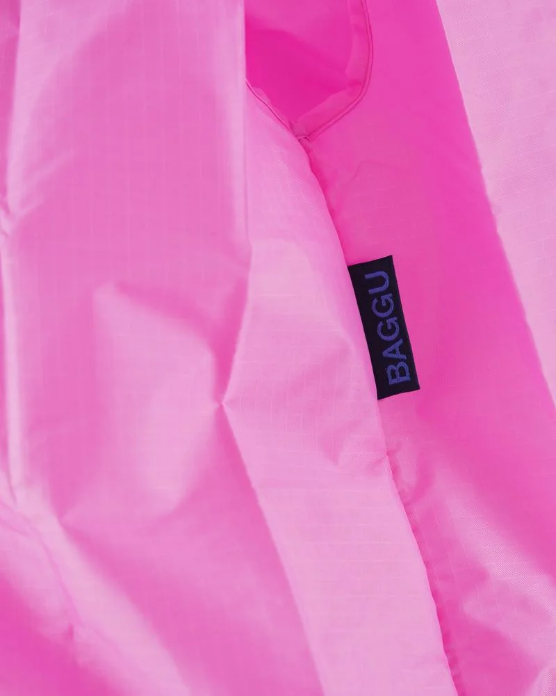 BagguPink_Detail.jpg