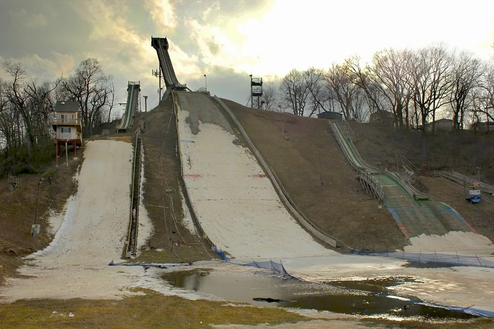 Ski+Hill,+Cary+IL.jpg