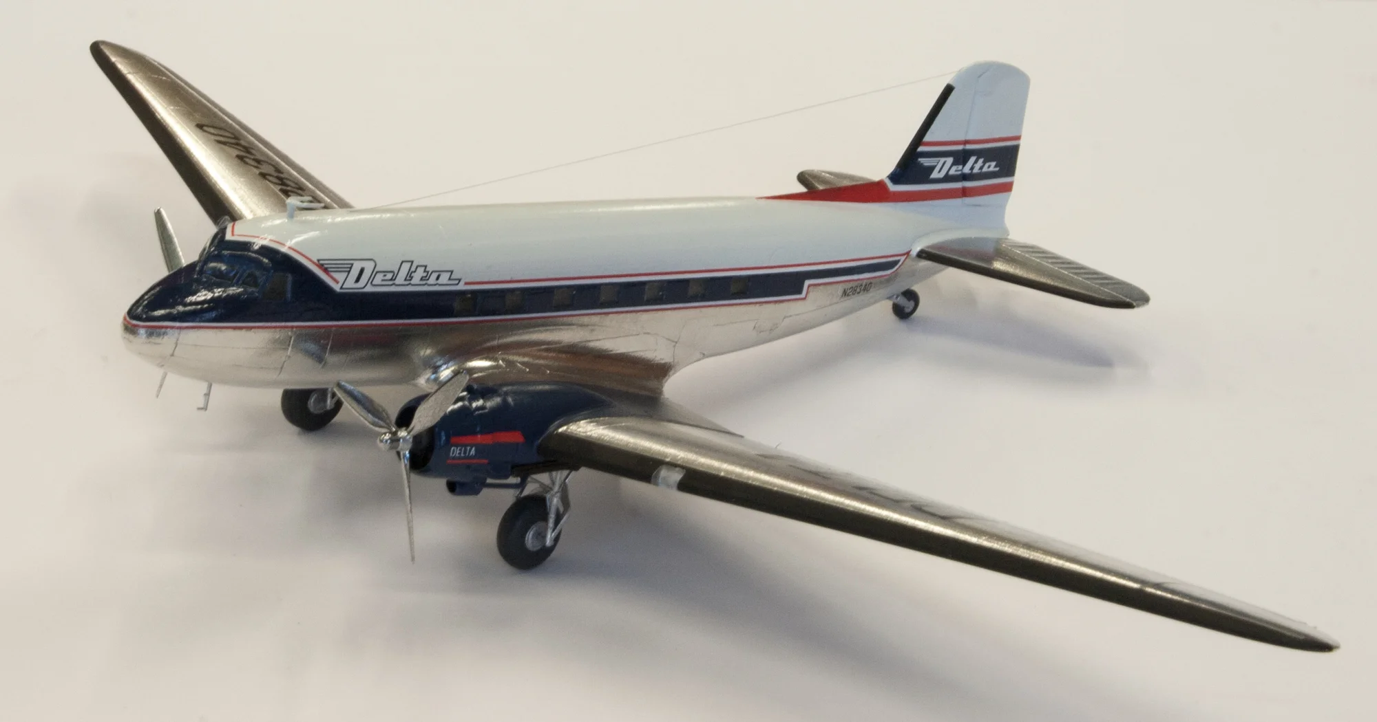 DC4-02.jpg