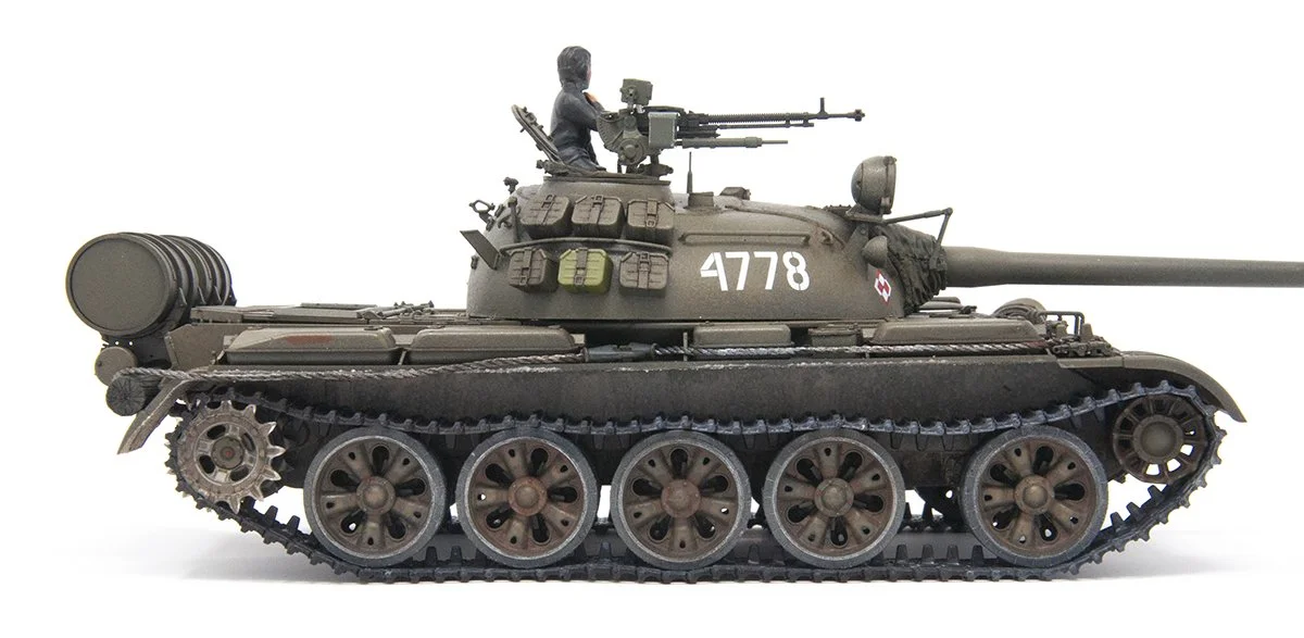 mc01-009-001.jpg