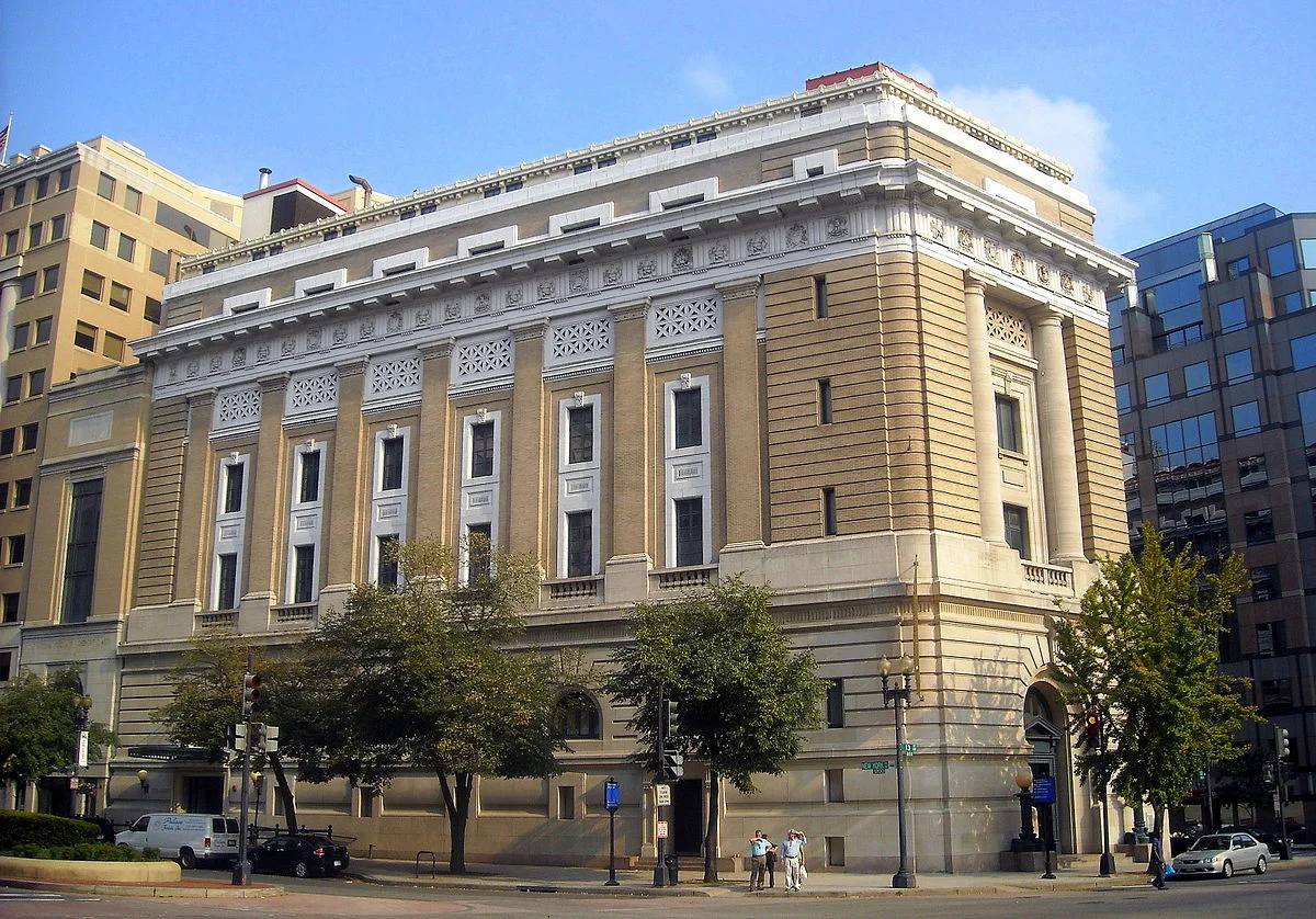 1200px-National_Museum_of_Women_in_the_Arts.jpg