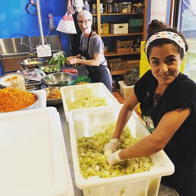 Kracking funnies with the &lsquo;Kraut&rsquo; in Z kitchen - massive day massaging vegetables &amp; keeping these shelves stocked to feed our community &amp; beyond.  We do it all by hand here at Kefir Queen creating all the love 💕✌🏽 #localproduce 