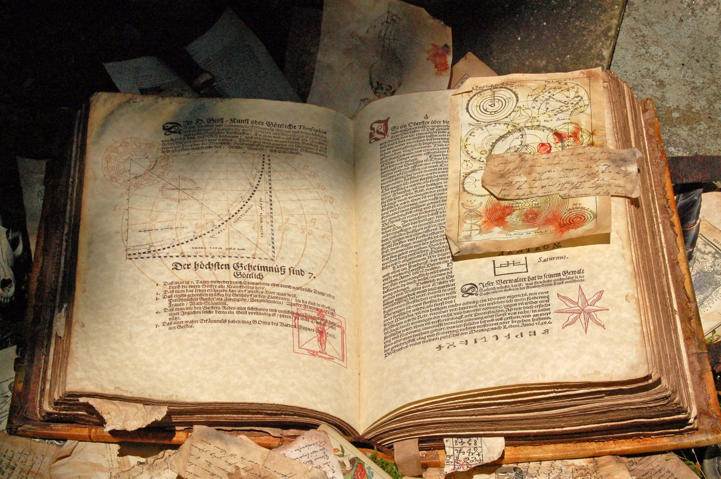 PAGES1.JPG