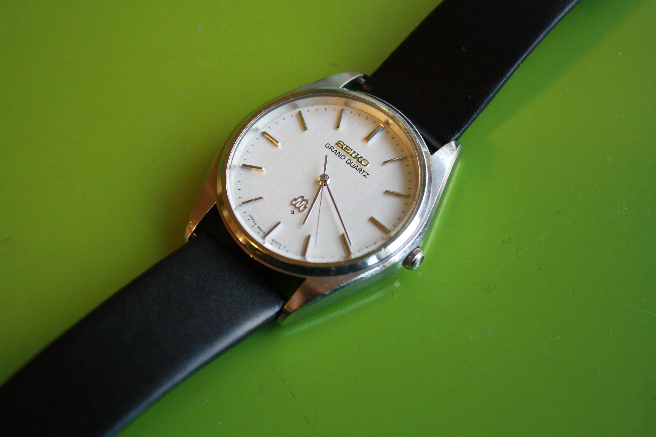 Seiko 9940-8000 Grand Quartz dress watch