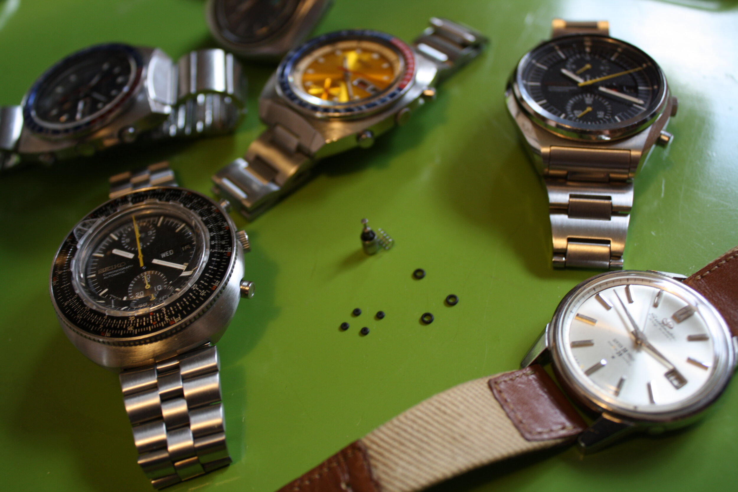 DJ0160B01, gasket, crown - 6138 & 6139 models, including Pogue — Klein  Vintage Watch