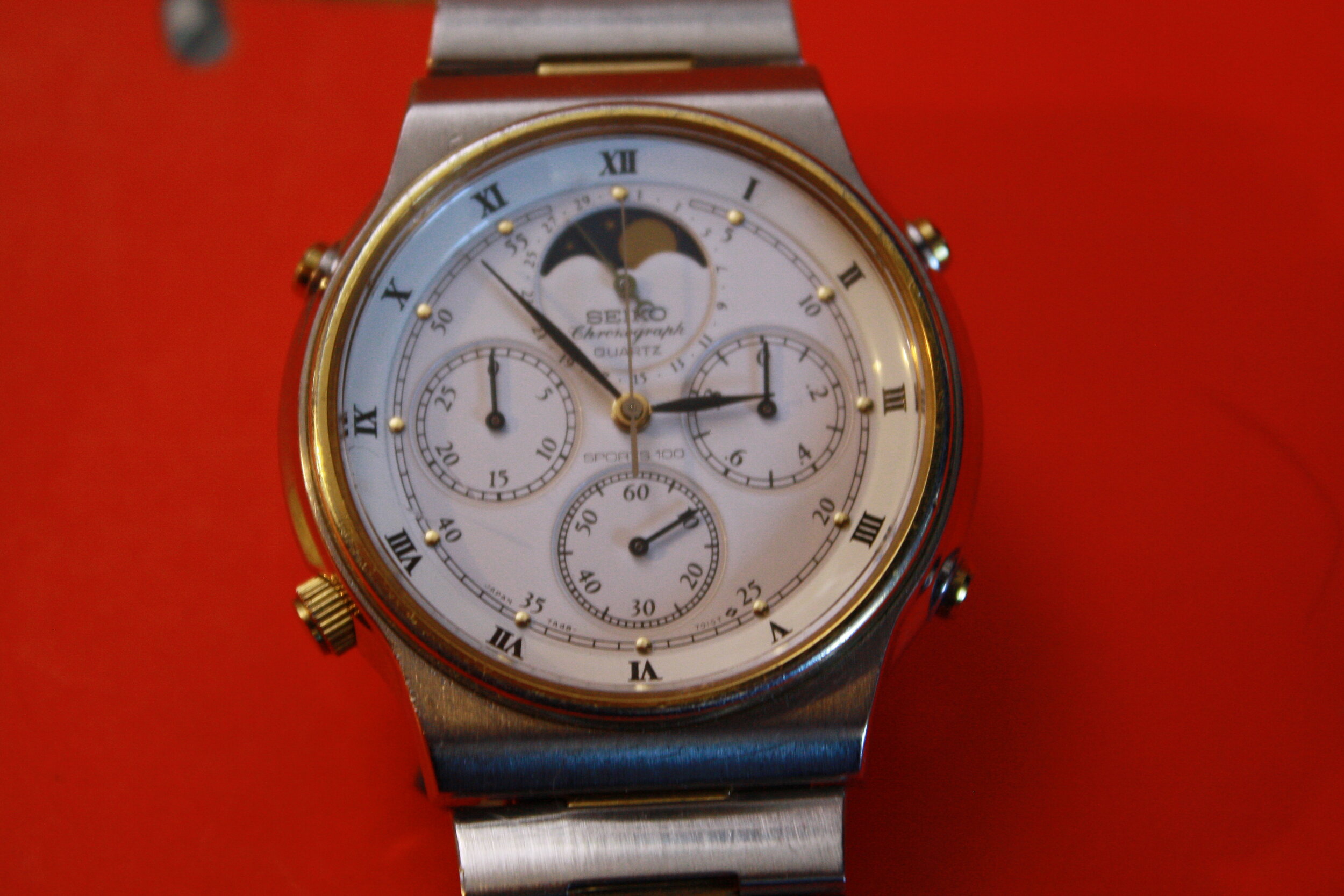 Seiko 7A48-7009 Moonphase Chronograph, All Original, Fully serviced, June  '85 — Klein Vintage Watch
