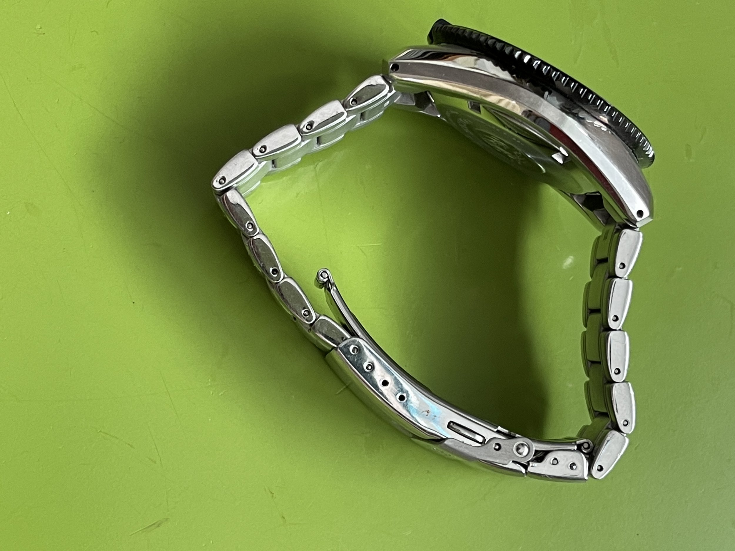 Seiko 7S36-04P0 SKZ327 First Gen Stargate November 2010 — Klein