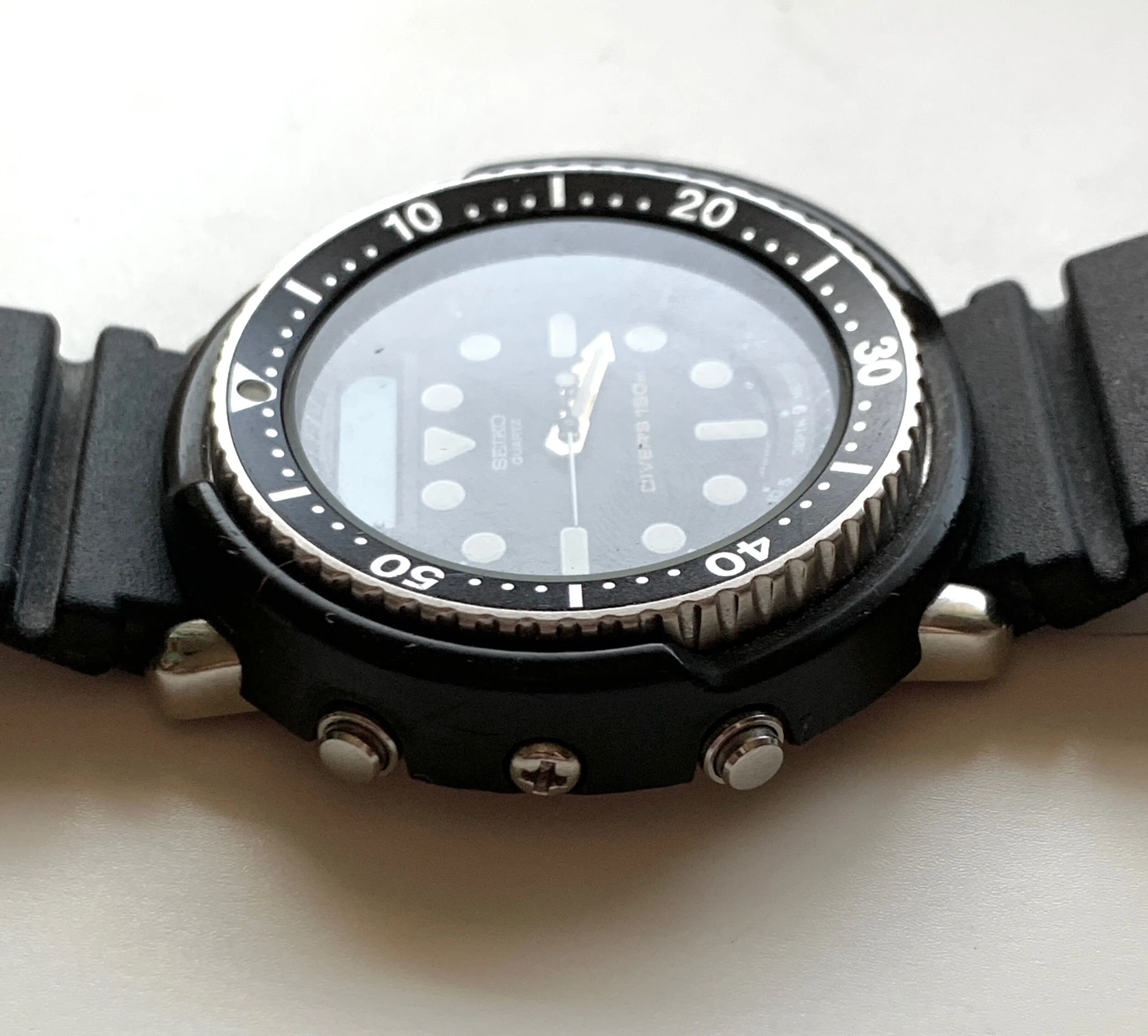 4E0AA342-404F-419A-8C88-A83F6713A3D8