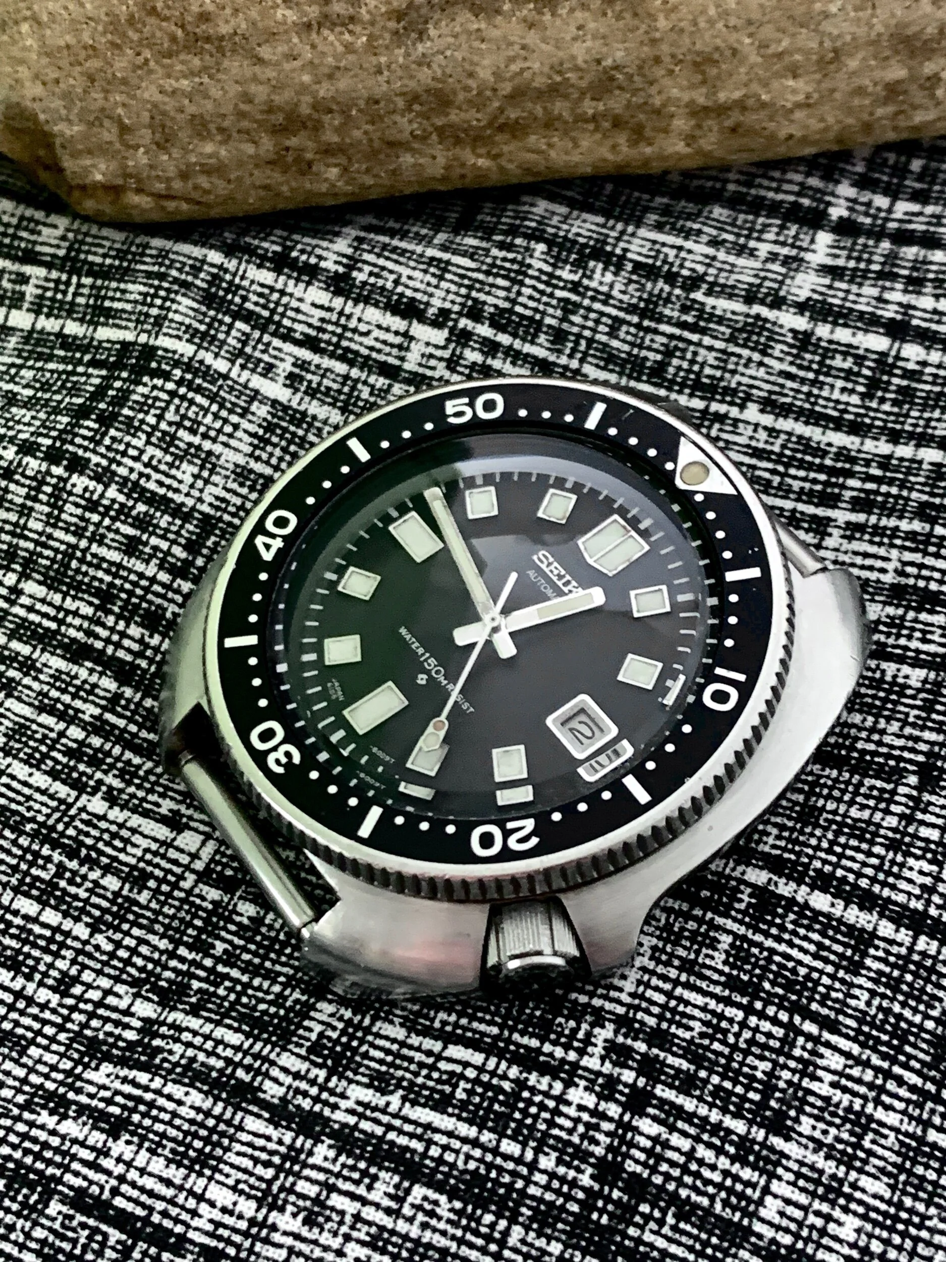 AAFB9B40-AE4D-4A90-ADE3-2785B4D97A09