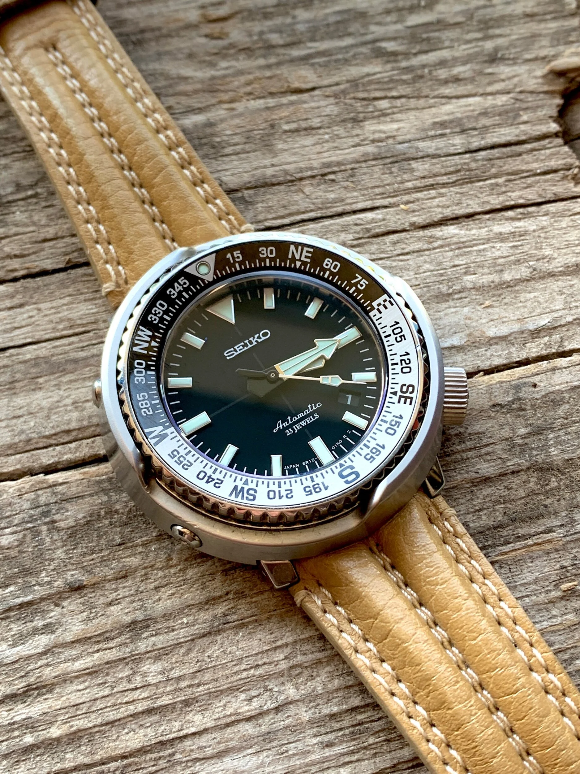 5D602BCB-7437-4AD4-856C-CF2B791696AF