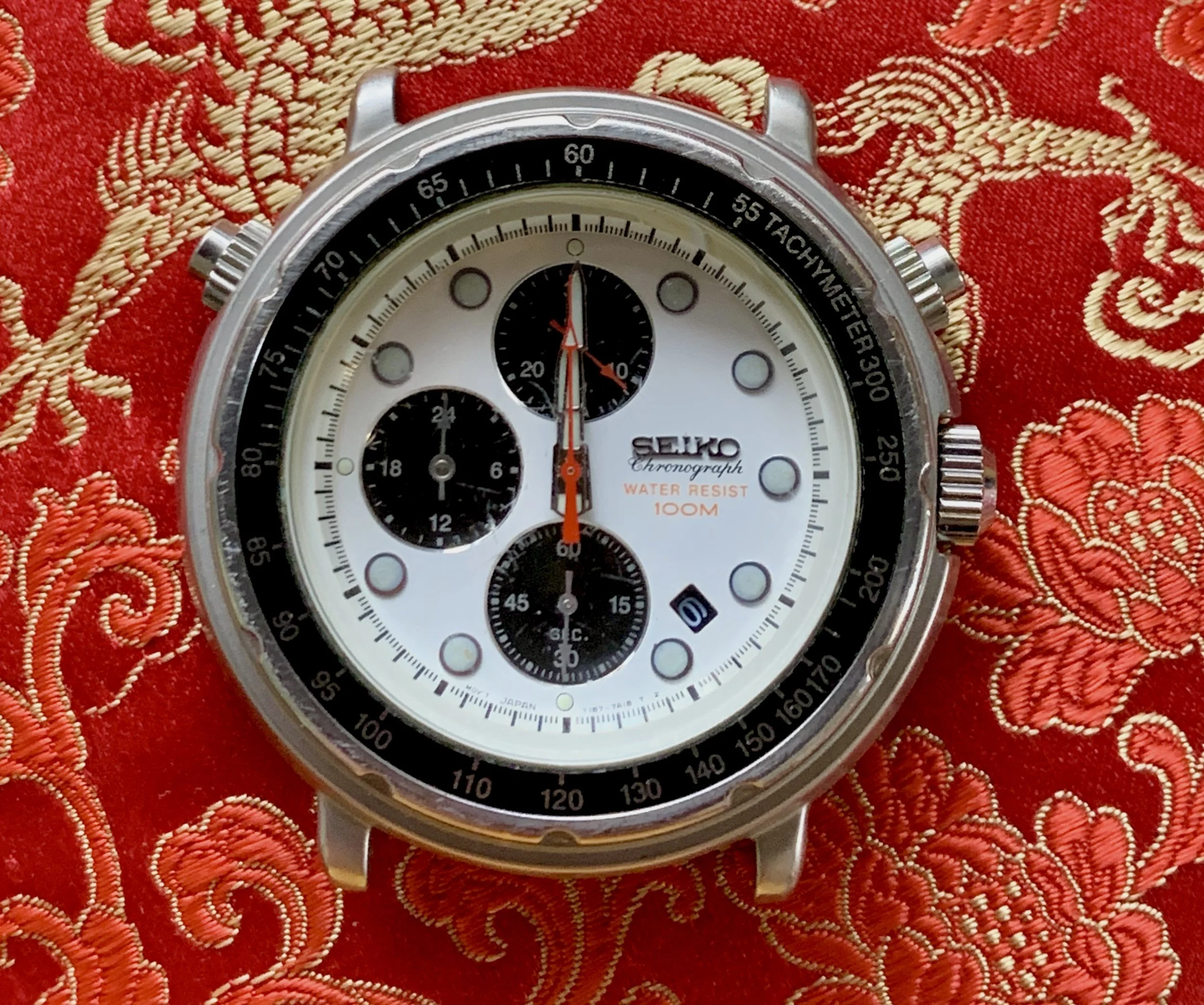 Seiko Y187-7A30 