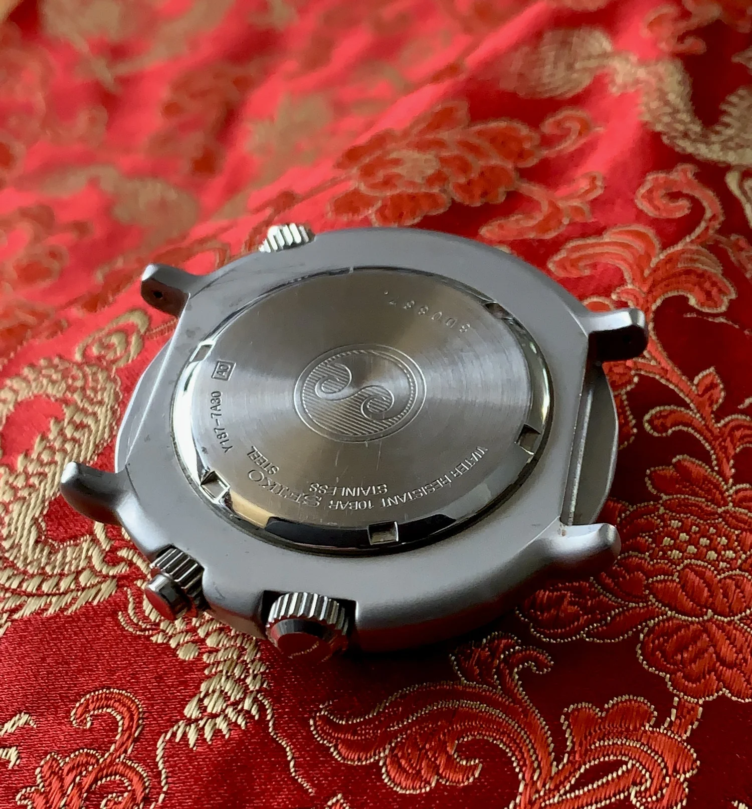 新虎OH済希少未使用SEIKOイタリアンツナクロノグラフY187-7A30 SEIKO ITALIAN TUNA Y187-7A30 Chronograph - PANDA RARE