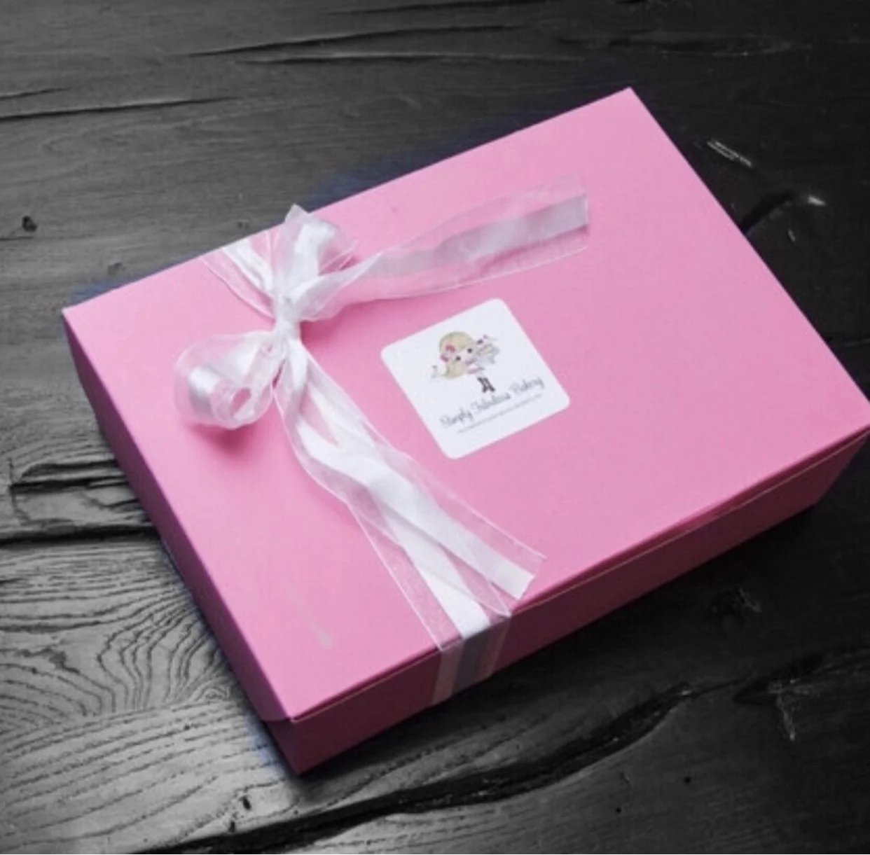 All Cupcakes Are Packages Like The Photo Above !!