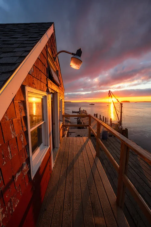 LookoutPointSunsetRedHouse.jpg