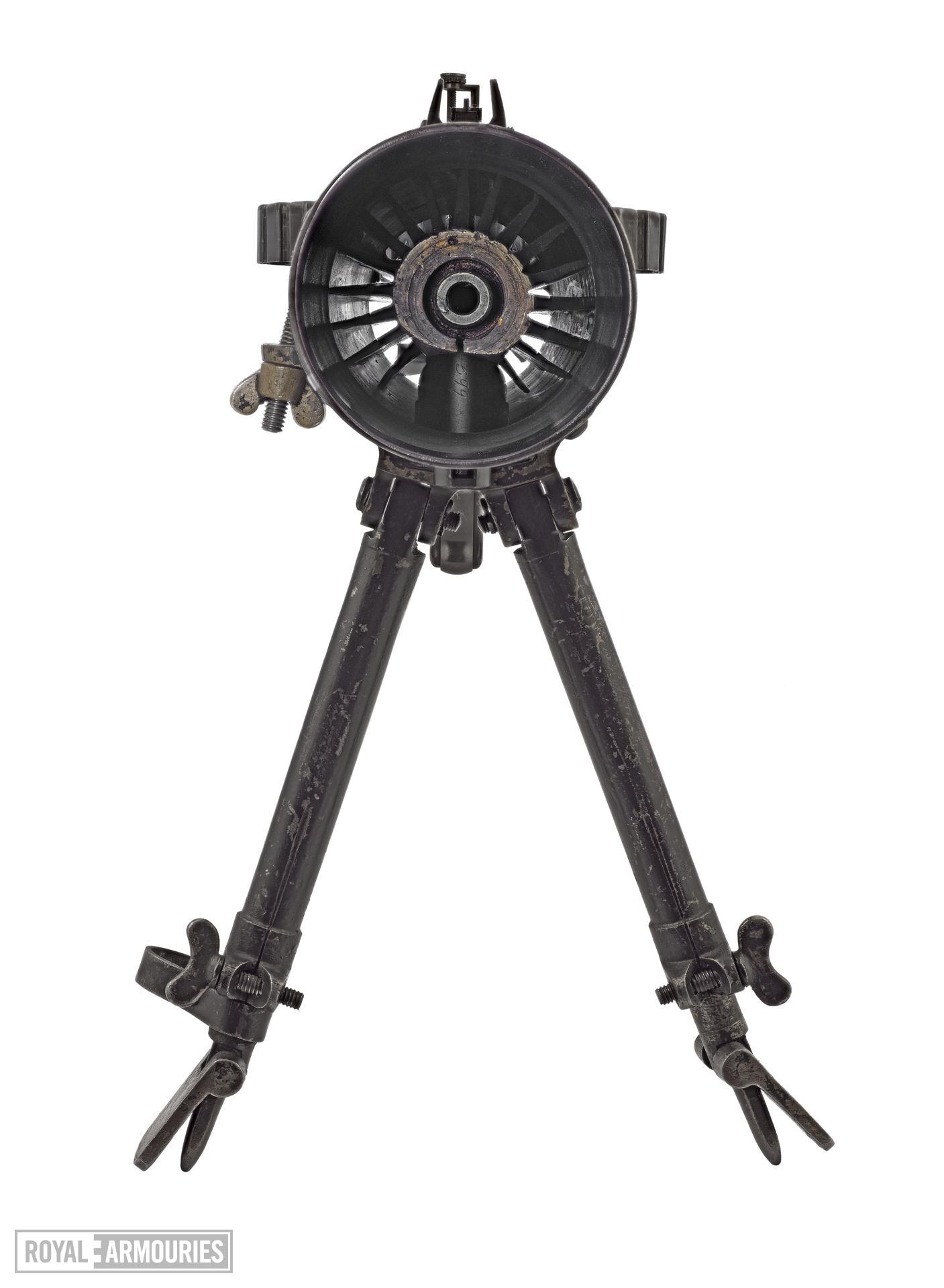 Lewis light machine gun, Mark I (1913)(1).jpg
