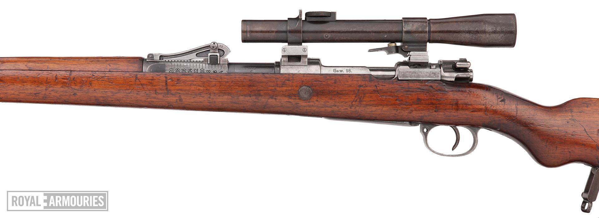 Centrefire bolt-action rifle - Mauser Gewehr 98 (G98) rifle fitted with Goerz scope (about 1915).jpg