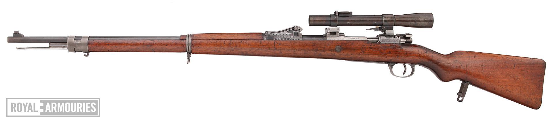 Centrefire bolt-action rifle - Mauser Gewehr 98 (G98) rifle fitted with Goerz scope (about 1915)(1).jpg