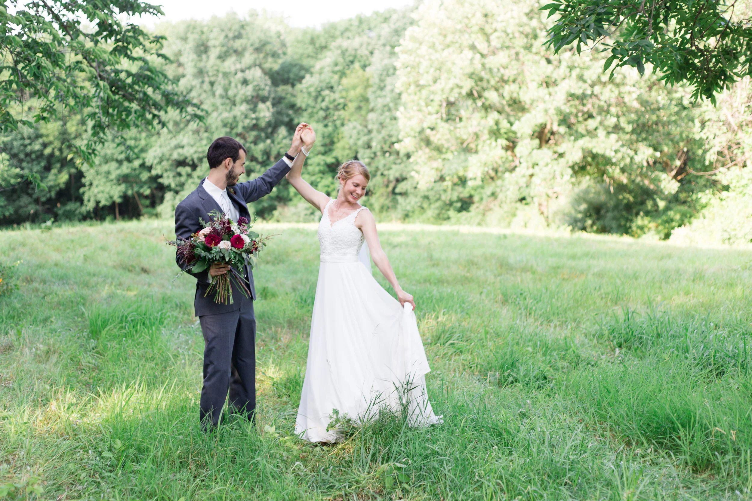 www.facebook.com/lindseyklynphotodesign