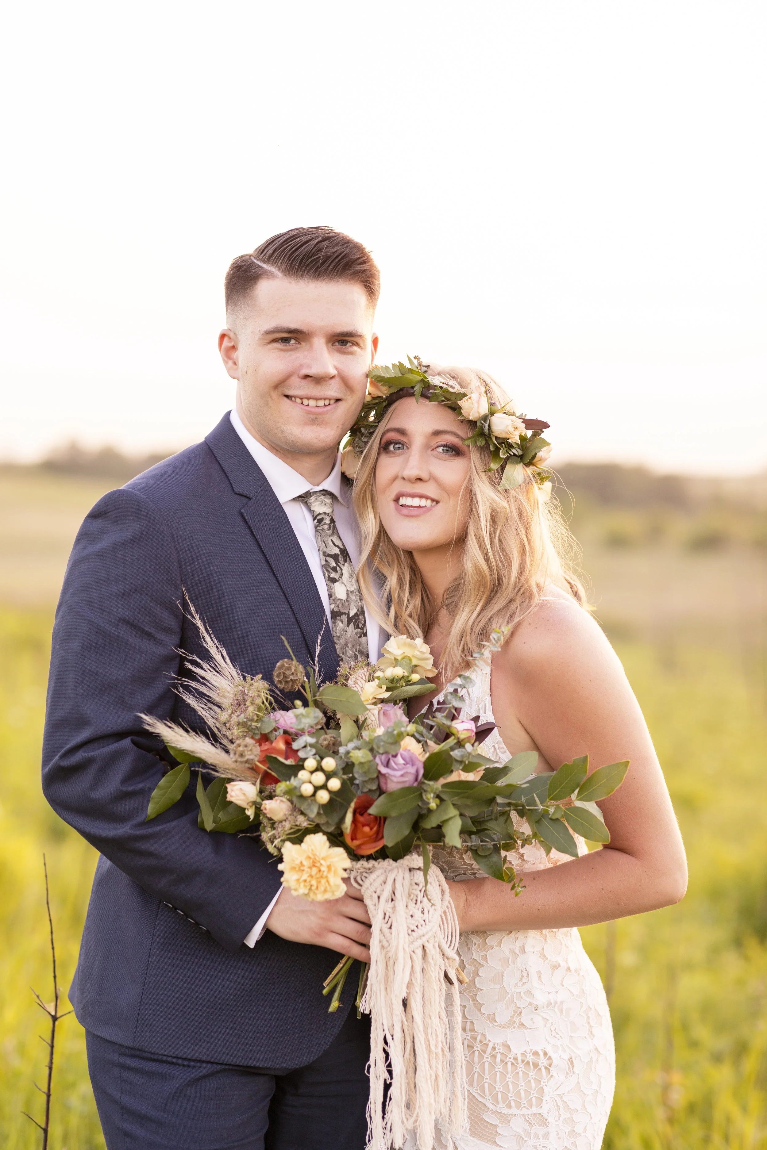 Flowers & Arch: @thistles_pella Photography: @heatherferreria Hair: @alstreet.rmh Make-up: @lc.henderson Calligraphy: @lydiabandstra Table, Rug, Chairs: @pellarental Macrame: @kristajo60