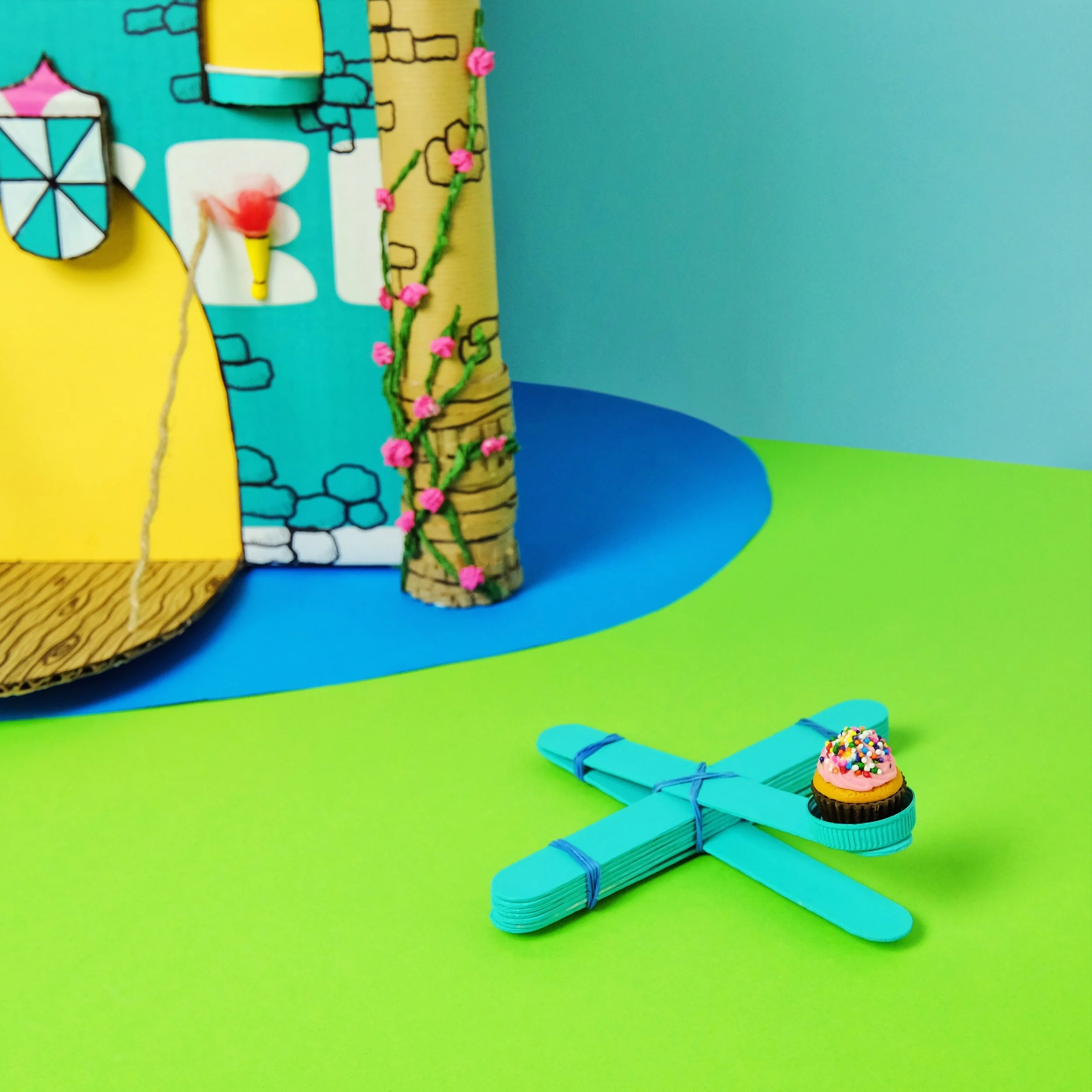 CUPCAKE CATAPULT