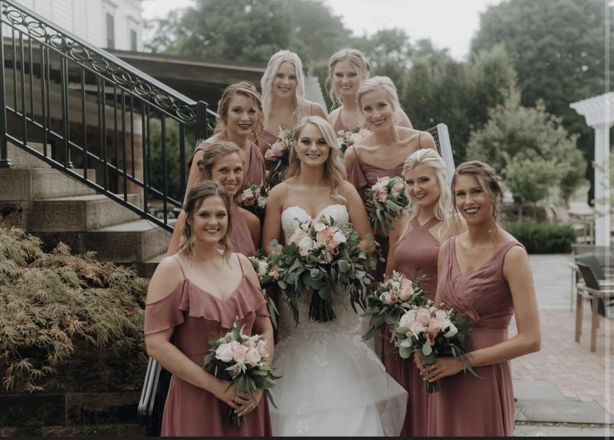 Roots Salon & Wellnes Spa