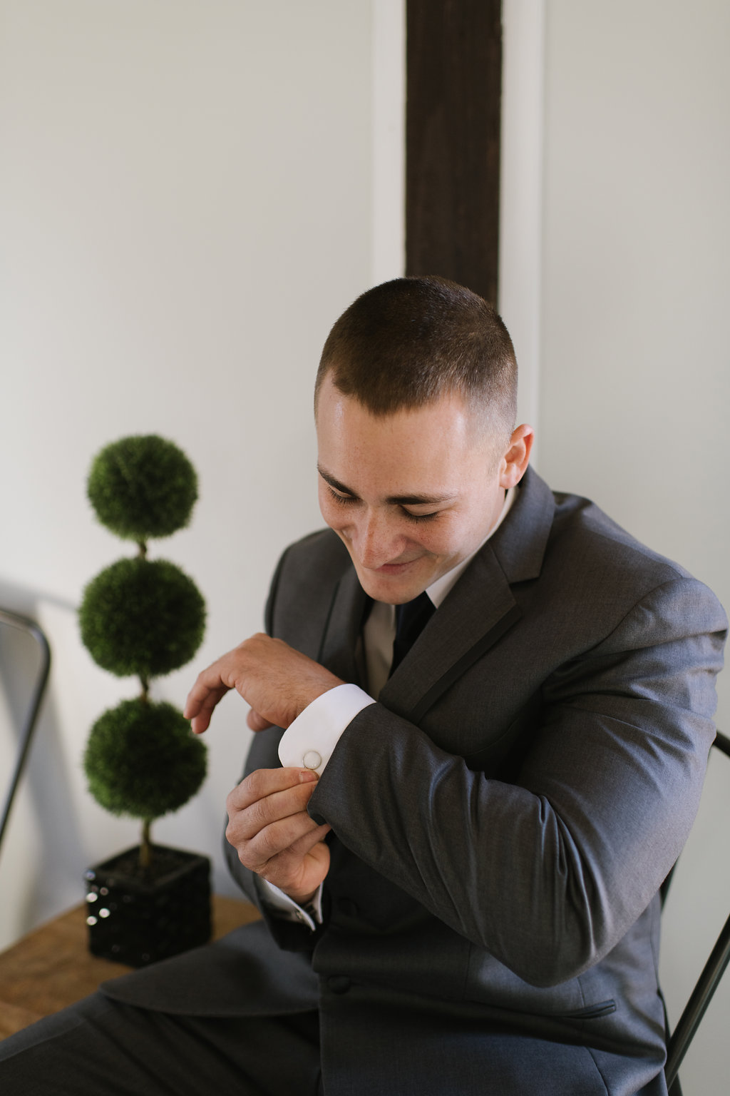 Tulsa Wedding Venue Grooms Room 1.jpg