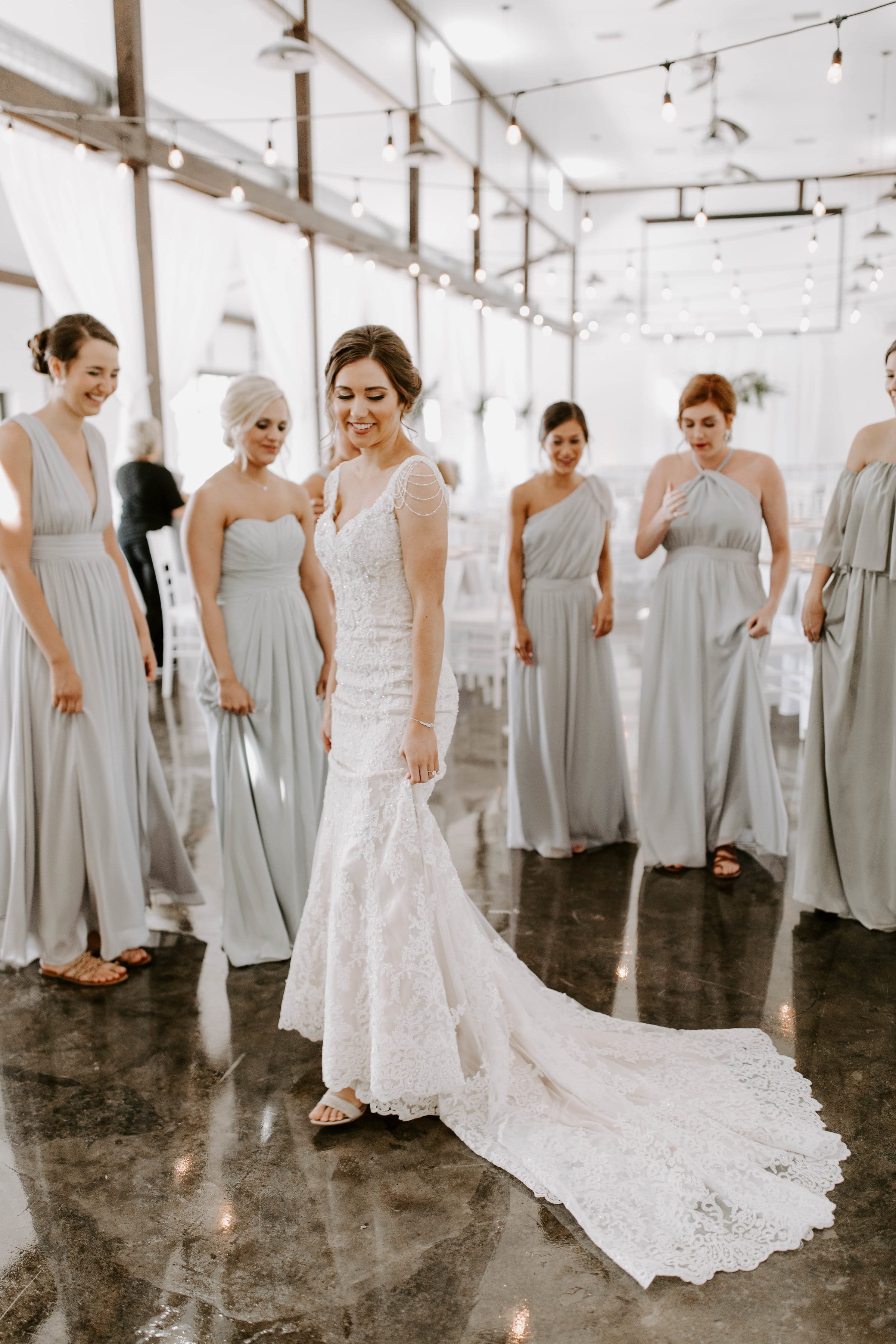 bridesmaids first look 4-min.jpg