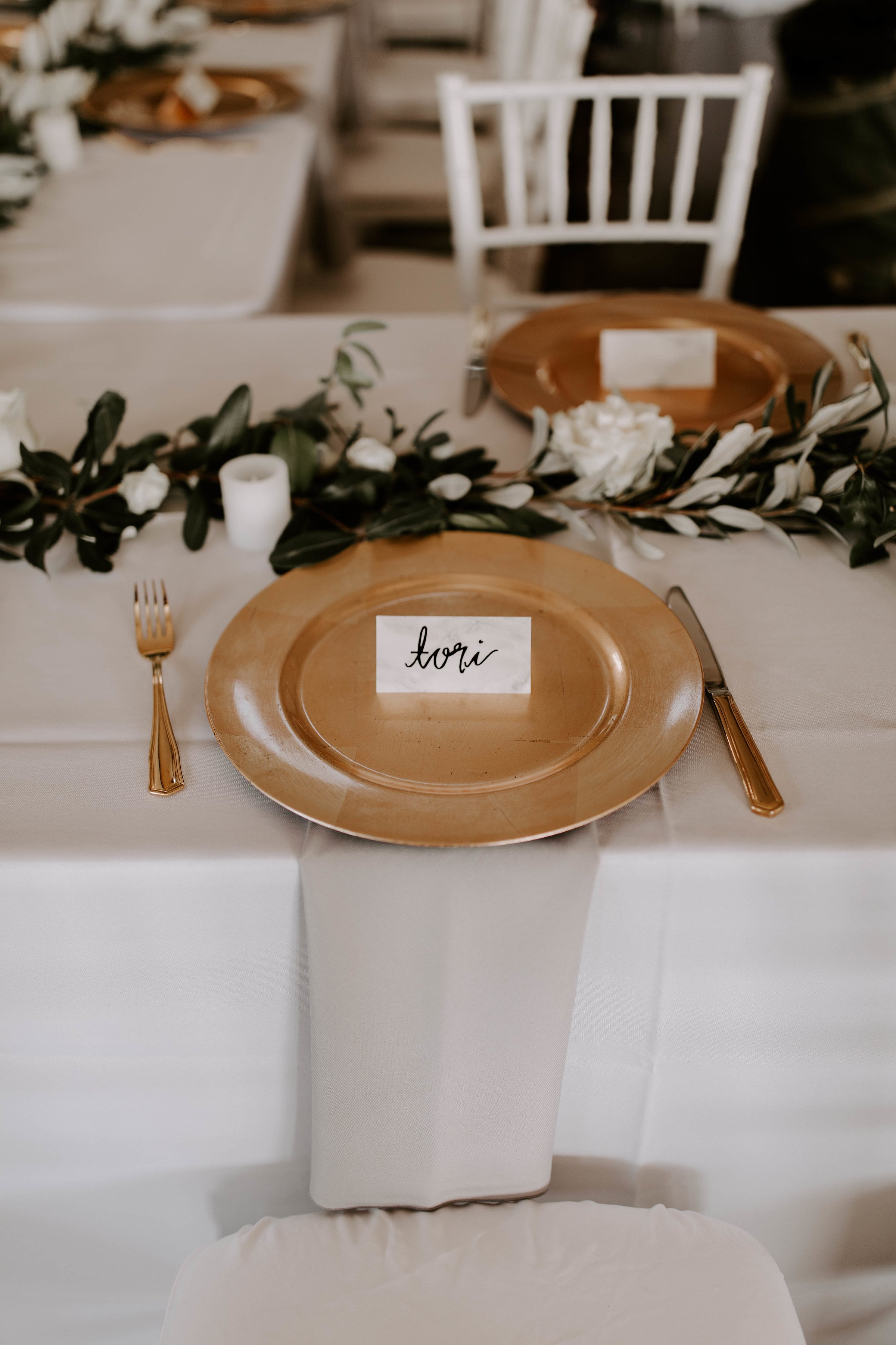 table decor-min.jpg