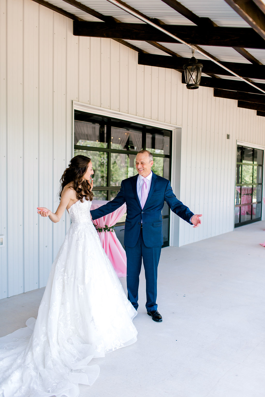 Dream-Point-Ranch-Wedding-Tulsa-Oklahoma-Wedding-Photographer-Holly-Felts-Photography-Baab-Wedding-121.jpg