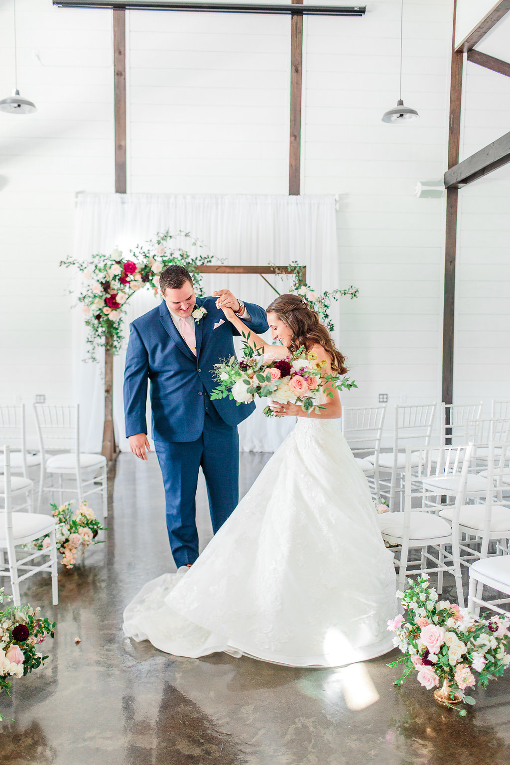 Dream-Point-Ranch-Wedding-Tulsa-Oklahoma-Wedding-Photographer-Holly-Felts-Photography-Baab-Wedding-135.jpg