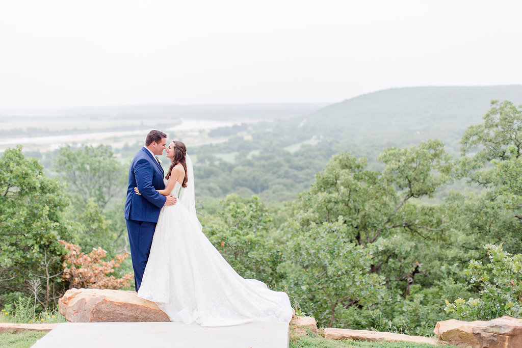 Dream-Point-Ranch-Wedding-Tulsa-Oklahoma-Wedding-Photographer-Holly-Felts-Photography-Baab-Wedding-487.jpg