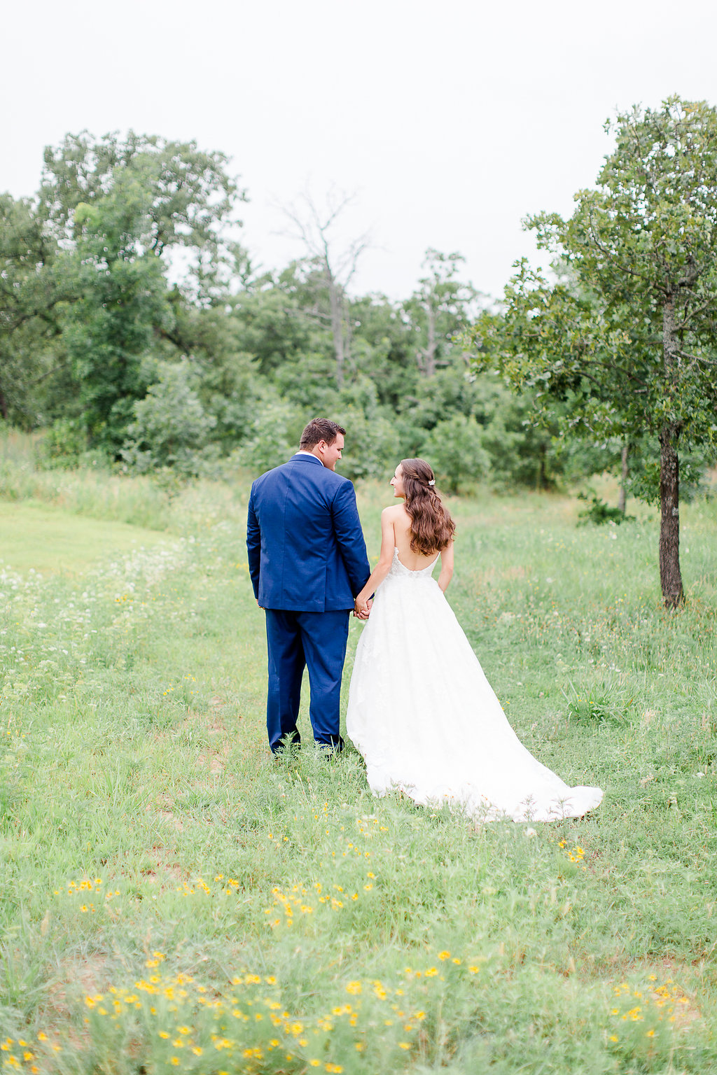 Dream-Point-Ranch-Wedding-Tulsa-Oklahoma-Wedding-Photographer-Holly-Felts-Photography-Baab-Wedding-494.jpg