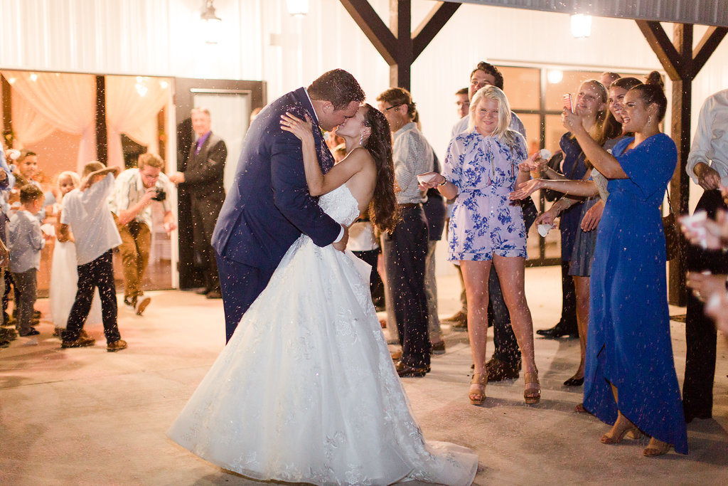 Dream-Point-Ranch-Wedding-Tulsa-Oklahoma-Wedding-Photographer-Holly-Felts-Photography-Baab-Wedding-694.jpg