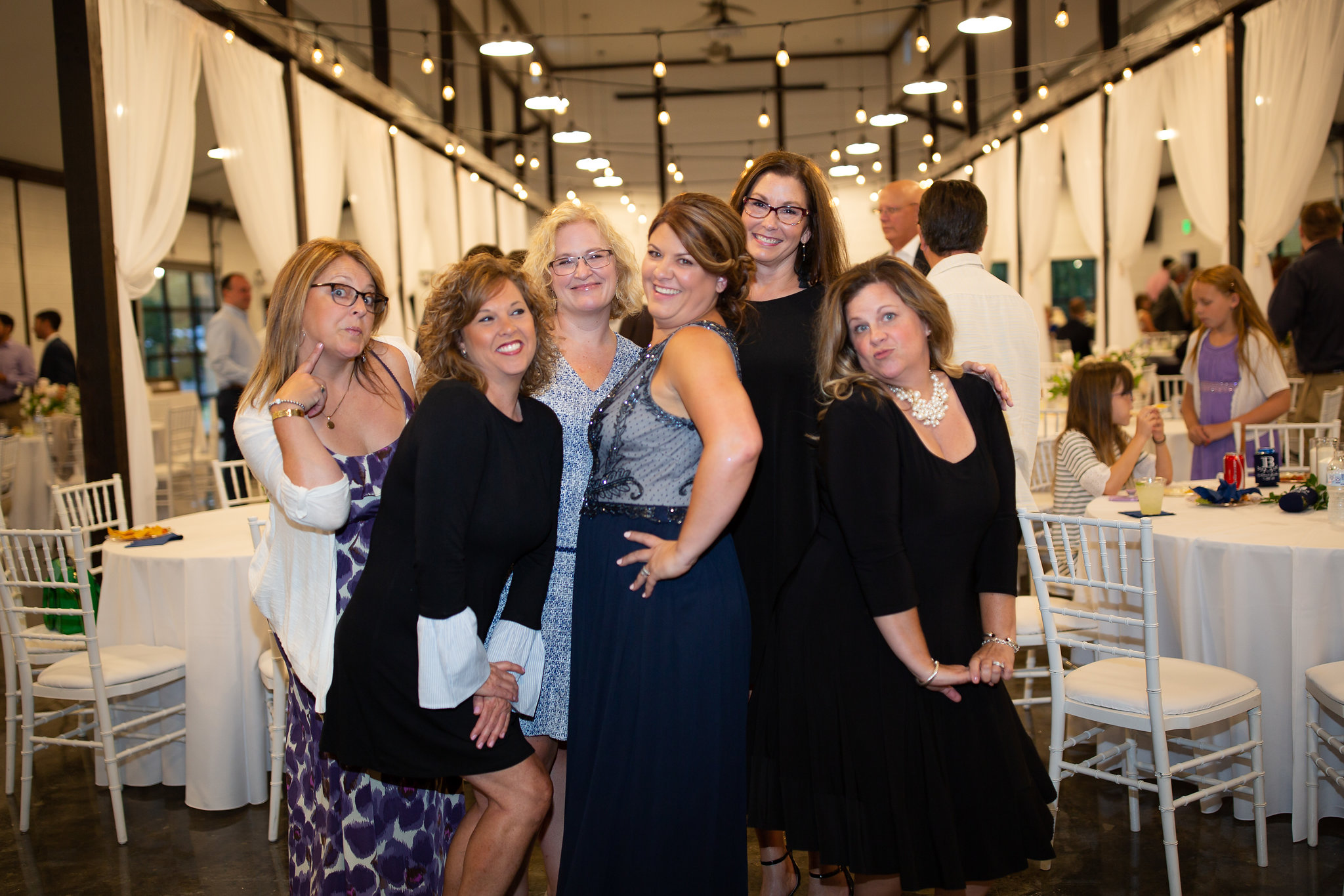 tulsa wedding venue white barn 34.jpg